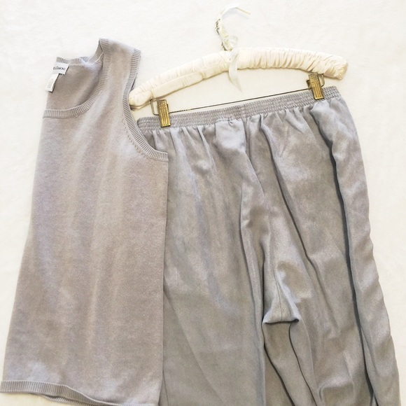 ❄️Winter Grey Super Soft Microfiber Pant & Top Set - Picture 3 of 8